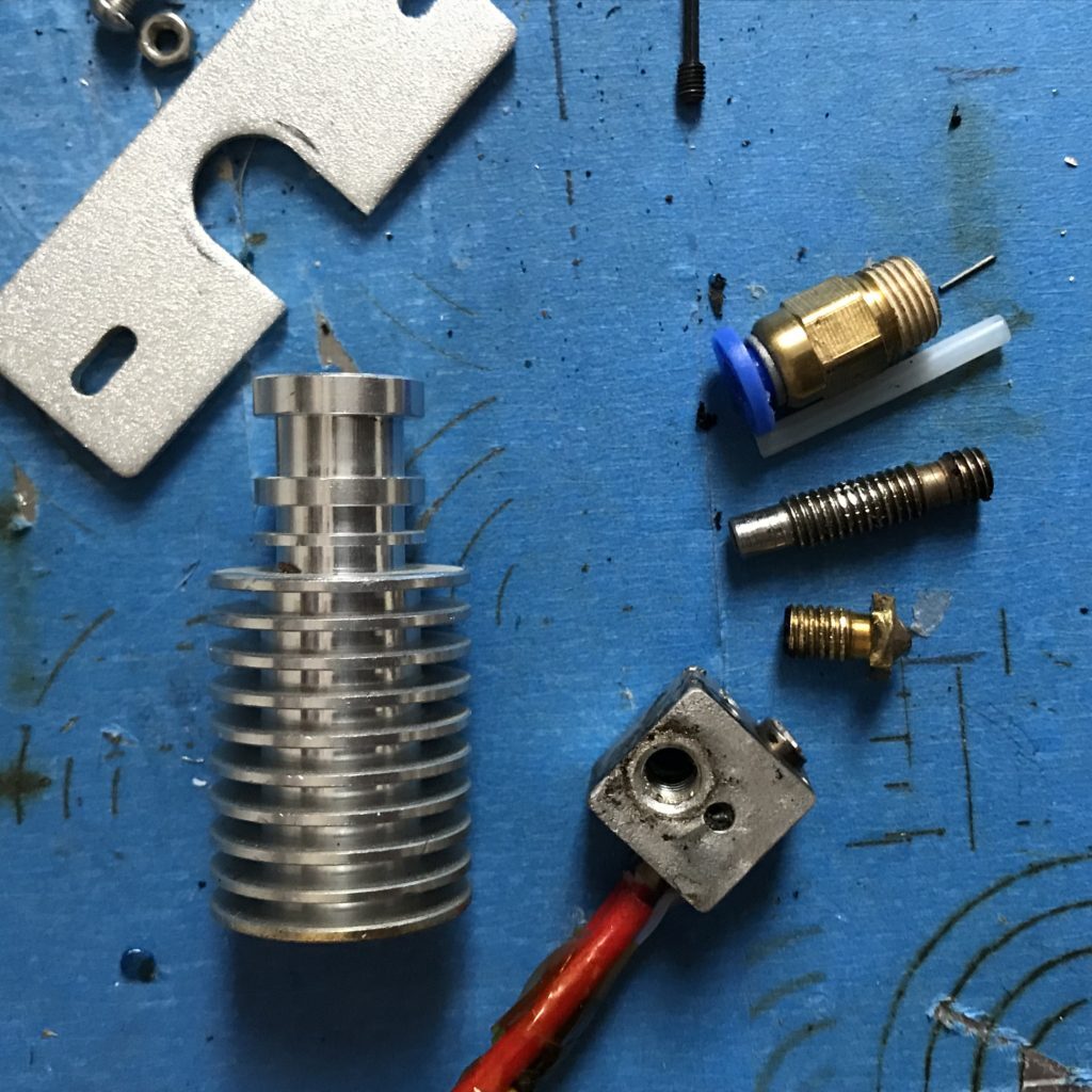 Ido Roseman's Blog | my 3d printer hotend got clogged